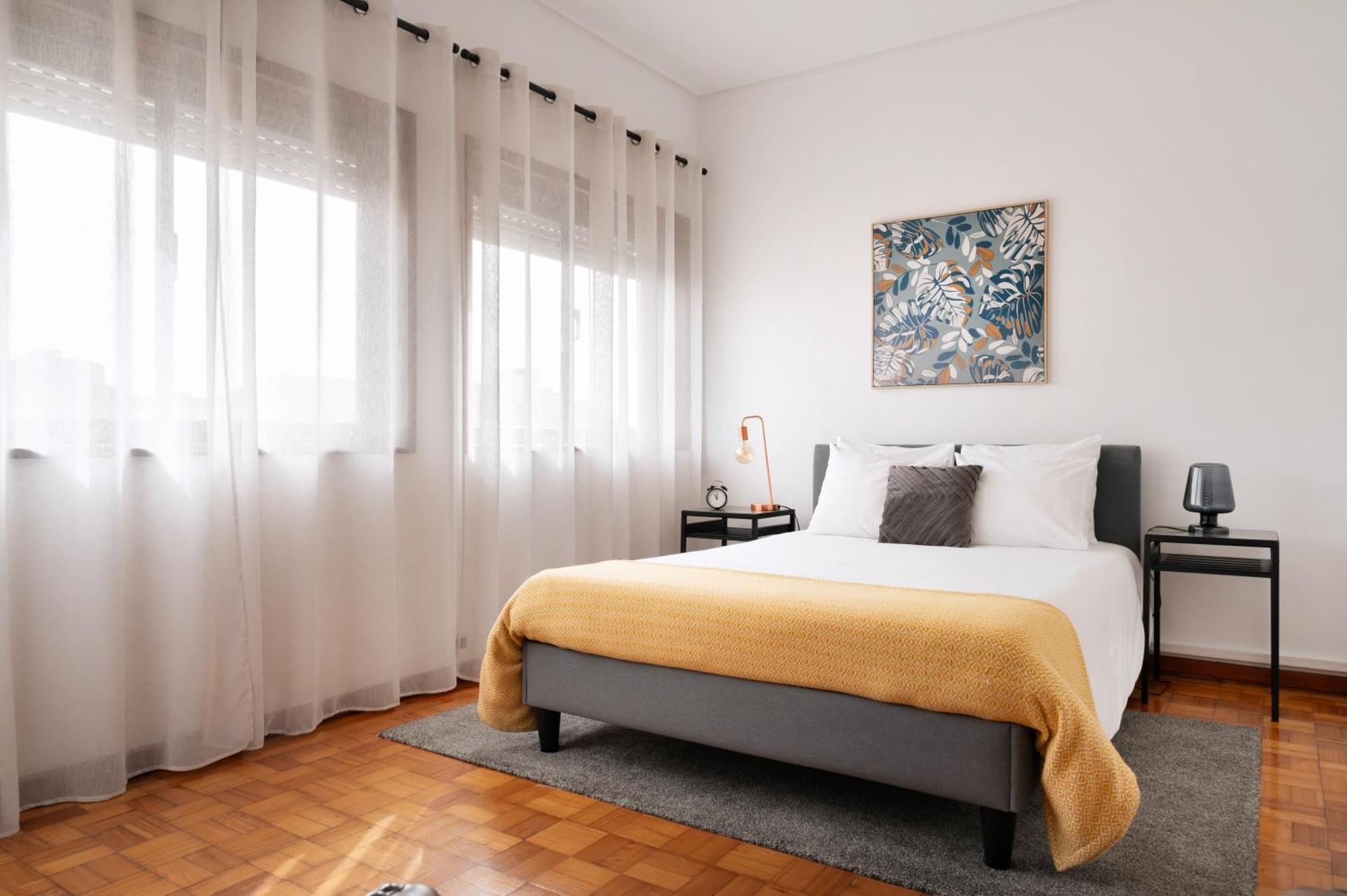 ! Luminous 2Br Top Floor ! Praca Da Republica Porto Exterior foto