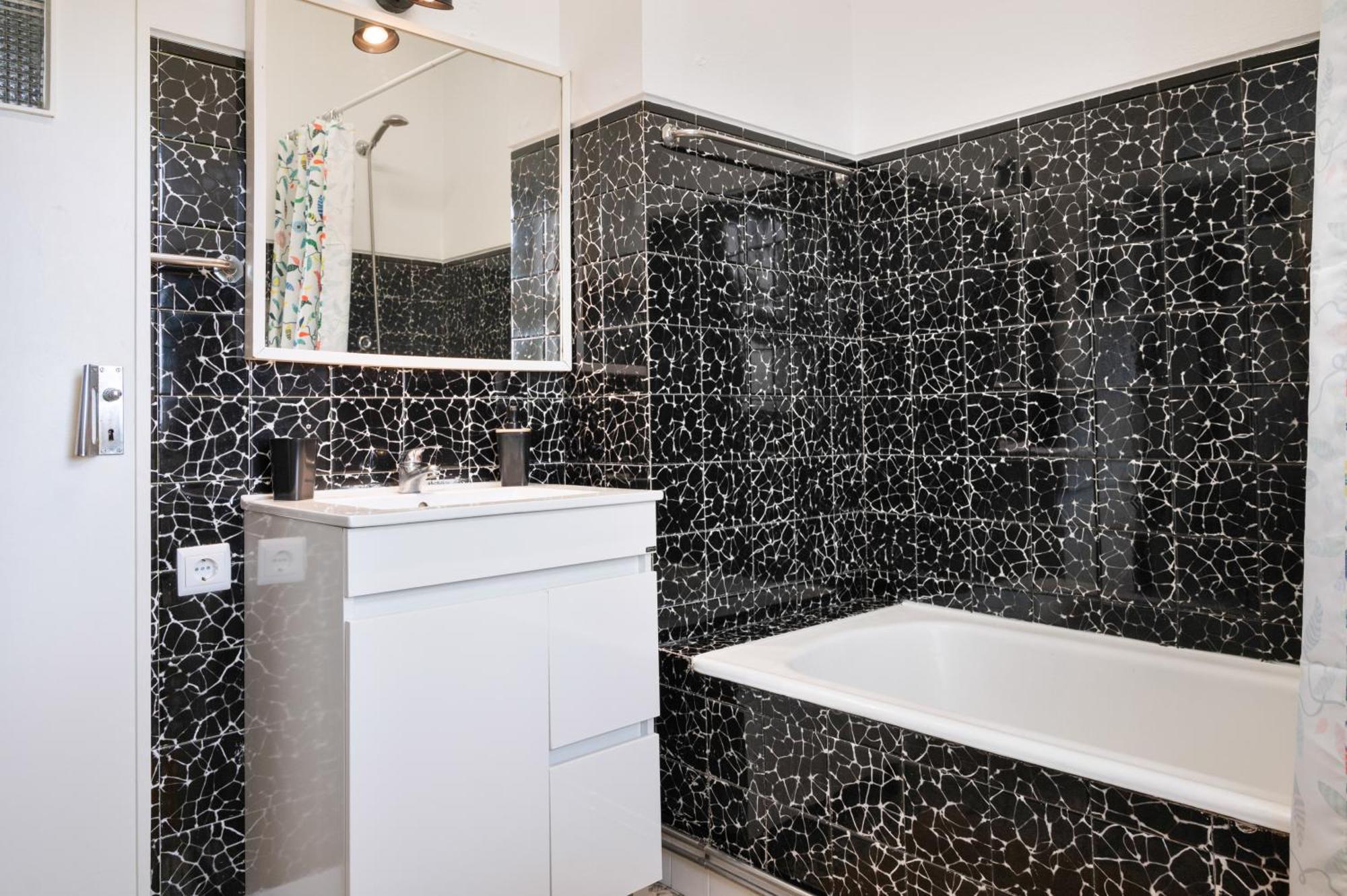 ! Luminous 2Br Top Floor ! Praca Da Republica Porto Exterior foto